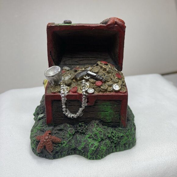 Top Fin Small Treasure Chest Aquarium Decoration Open w/ pearls, coins, weapons - Picture 1 of 10